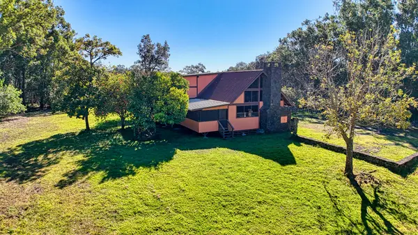 94-2664 LORENZO RD, Naalehu, HI 96772