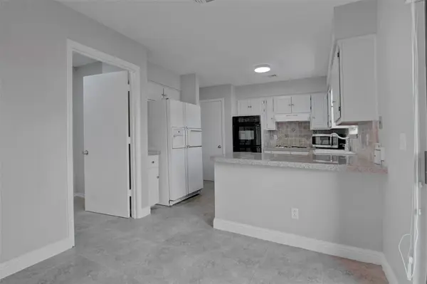 14822 Sopras Circle, Addison, TX 75001