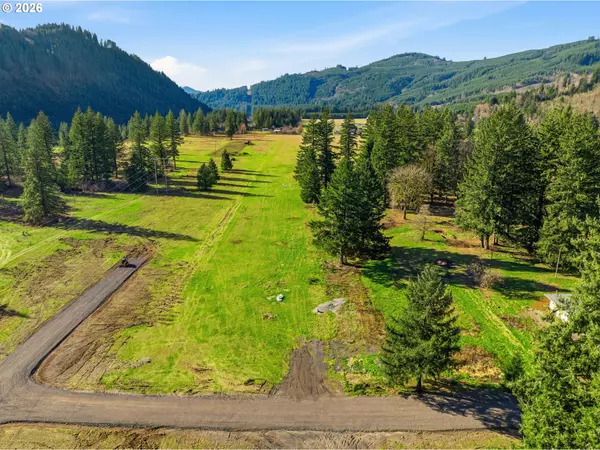 Ariel, WA 98603,259 Windsock RD #3