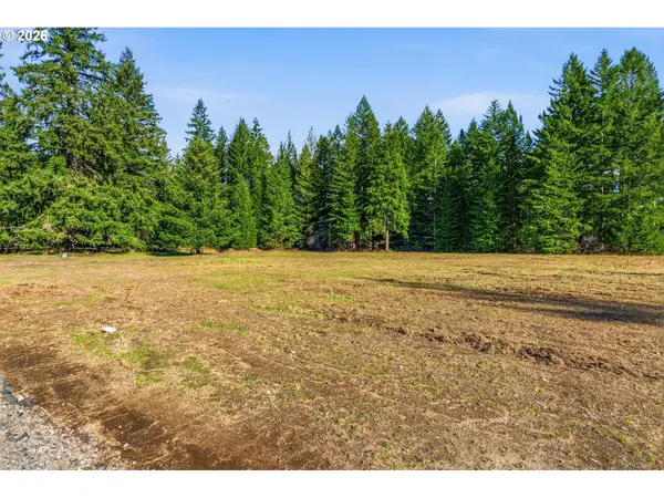 246 Windsock RD #2, Ariel, WA 98603