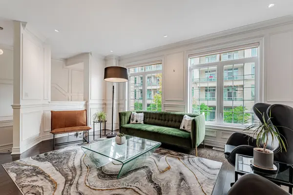 27 Bloorview PL, Toronto C15, ON M2J 0B2