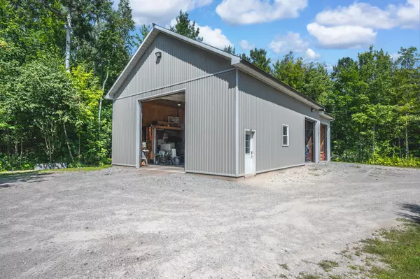 Essa, ON L0M 1B1,8071 4th Line