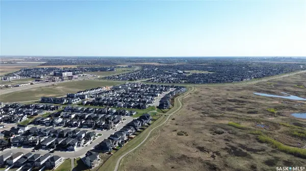 647 Bolstad TURN, Saskatoon, SK S7W 0Y2