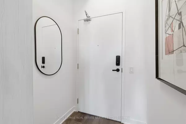 Mississauga, ON L5B 0M3,3900 Confederation Pkwy #1811