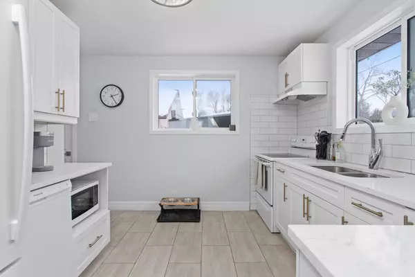 Brighton, ON K0K 1H0,13 Price ST W