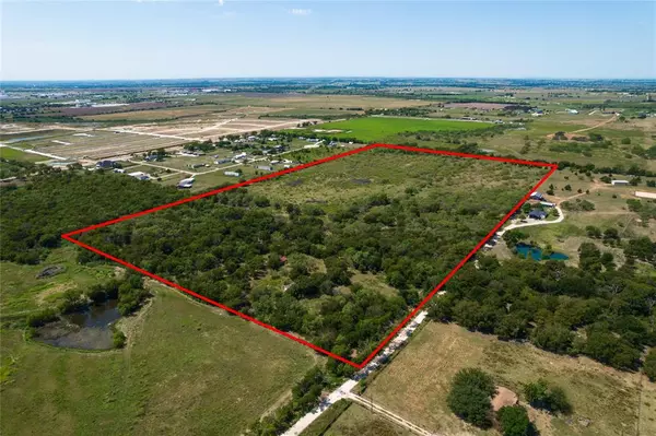 2027 Don Lee Road, Joshua, TX 76058