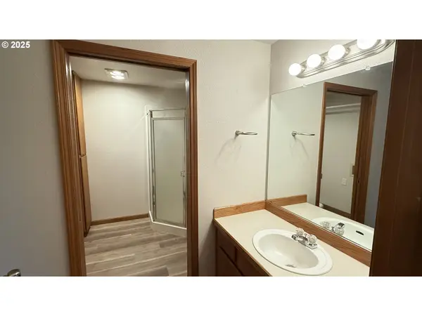 16203 NE 36TH AVE, Ridgefield, WA 98642