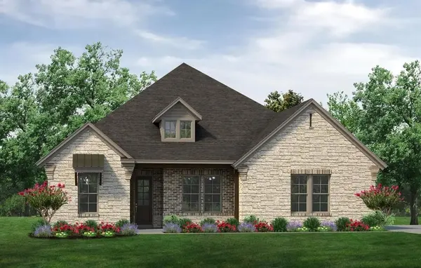 415 Indian Creek Road,  Van Alstyne,  TX 75495