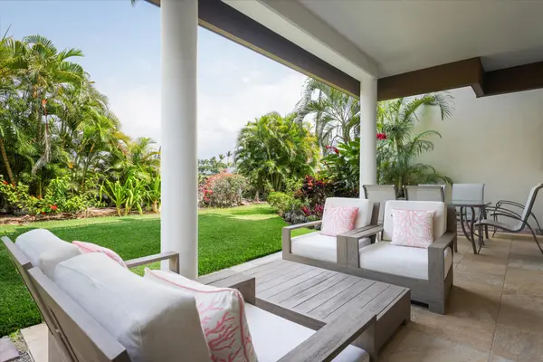 68-1050 MAUNA LANI POINT #J107, Kamuela, HI 96743