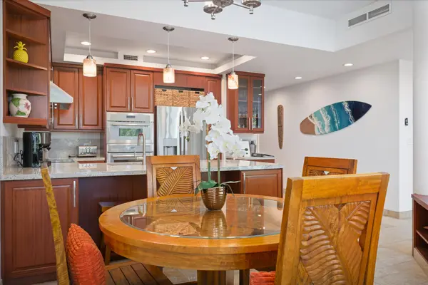 68-1050 MAUNA LANI POINT #J107, Kamuela, HI 96743