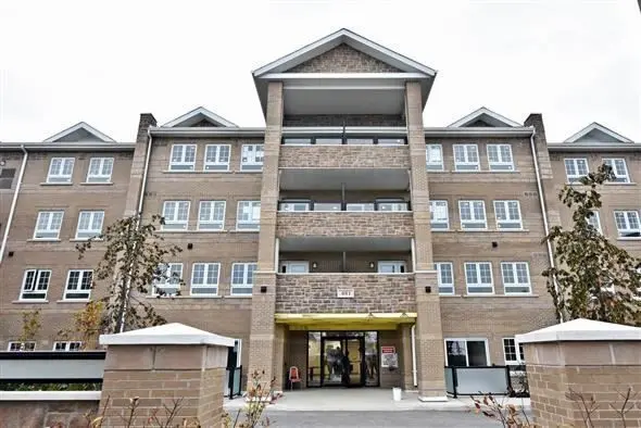 481 Rupert AVE #320, Whitchurch-stouffville, ON L4A 1T7