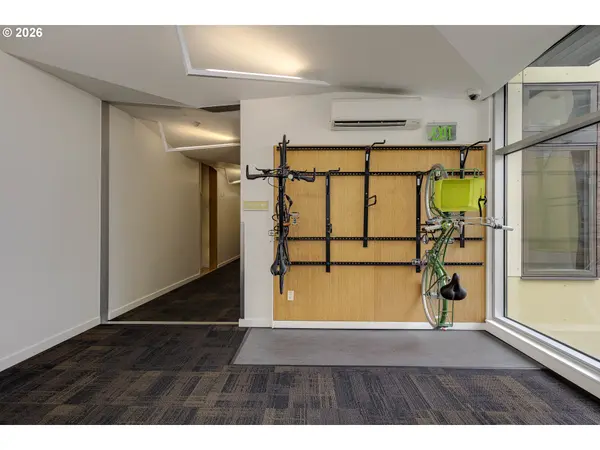 1455 N KILLINGSWORTH ST #216, Portland, OR 97217