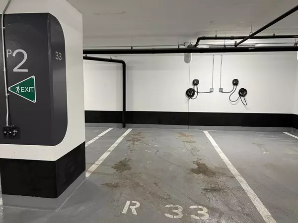 Toronto C14, ON M2N 0M4,36 Olive AVE #2612