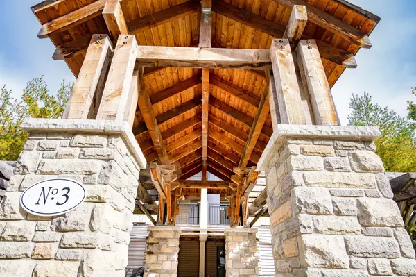 3 Brandy Lane DR #307, Collingwood, ON L9Y 0X4