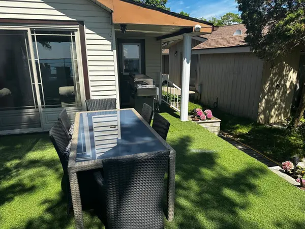 Haldimand, ON N0A 1K0,2738 North Shore DR