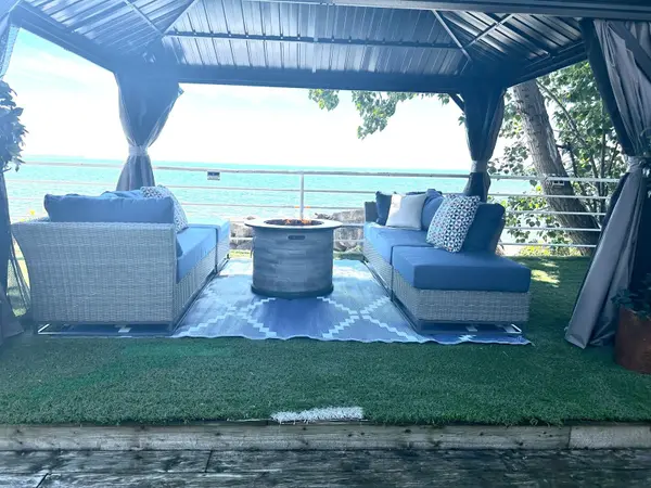 Haldimand, ON N0A 1K0,2738 North Shore DR