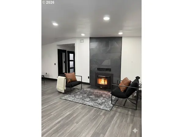 Camas, WA 98607,153 SE JAMES ST