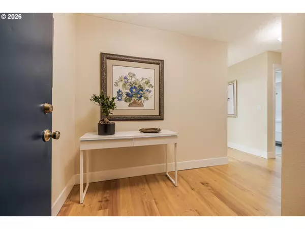 Lake Oswego, OR 97035,200 OSWEGO SUMMIT