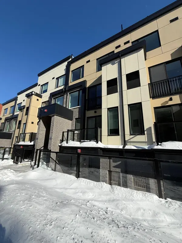 Toronto C13, ON M1R 0G8,1680 Victoria Park AVE #106