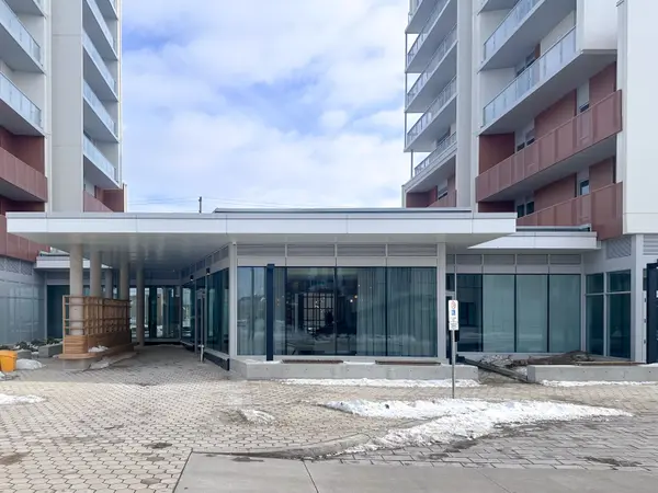 Brampton, ON L7A 5M5,20 All Nations DR #715