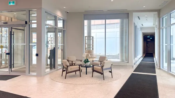 Brampton, ON L7A 5M5,20 All Nations DR #715