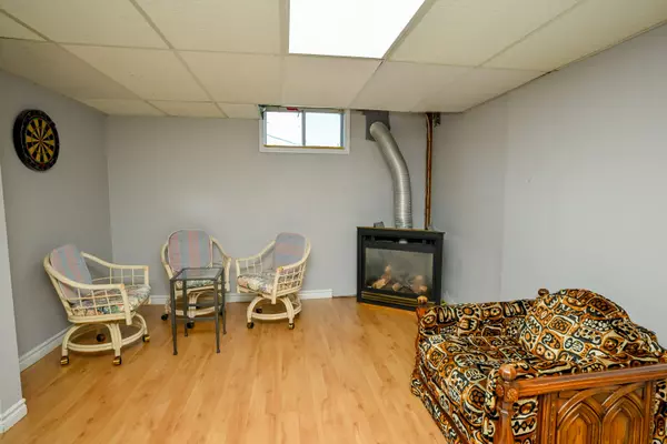 Caledon, ON L7K 1W1,20061 Willoughby RD #Basement