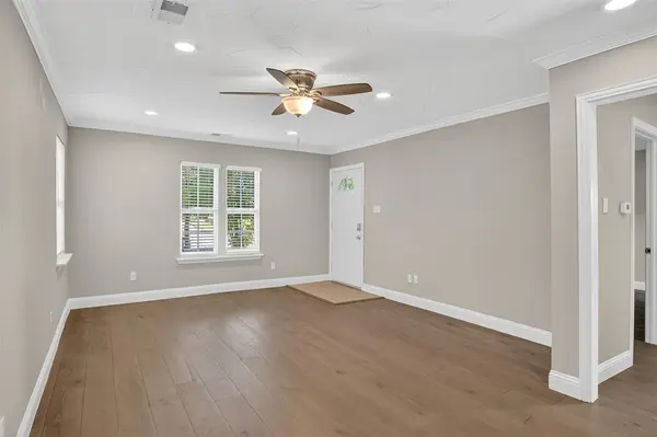 4806 W University Boulevard, Dallas, TX 75209