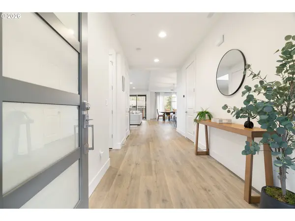 Portland, OR 97225,5891 SW 67TH PL