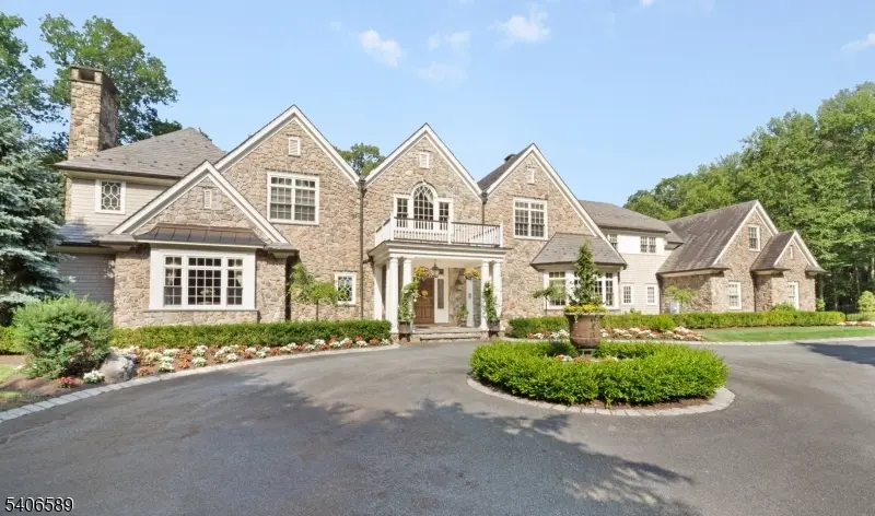 4 Rainetree Rdg, Mendham Twp., NJ 07931