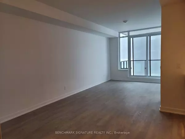 Toronto W01, ON M5S 1A1,1928 Lakeshore BLVD W #3303