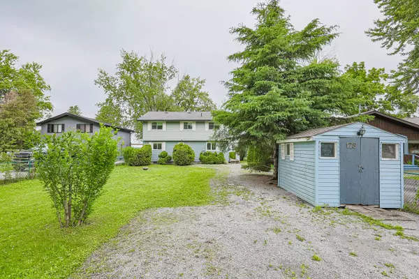 Georgina, ON L0E 1N0,128 Moores Beach RD