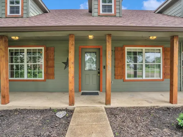 15067 Meadow Ridge Court, Nevada, TX 75173