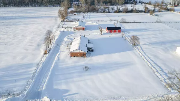 315 Lynch RD, Tweed, ON K0K 3J0