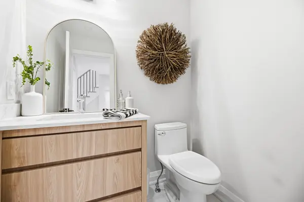 Caledon, ON L7E 2R9,17 Senator WAY