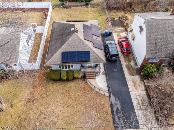 26 Goodwill Pl, Metuchen Boro, NJ 08840