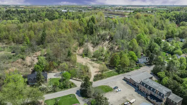 22 Main ST N, Halton Hills, ON L7G 3G8