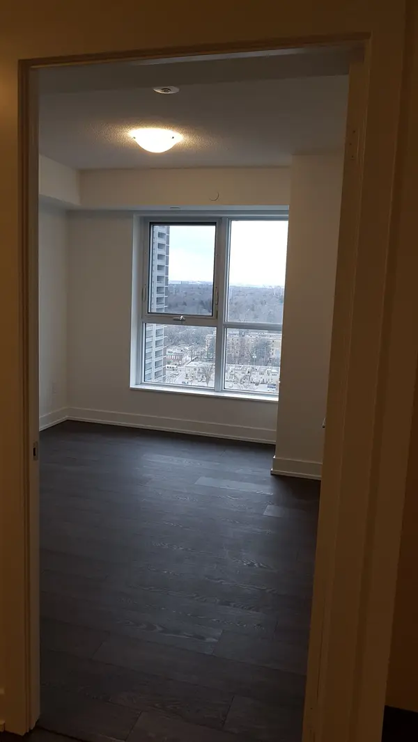 Toronto W08, ON M9A 0C9,7 Mabelle AVE #2003