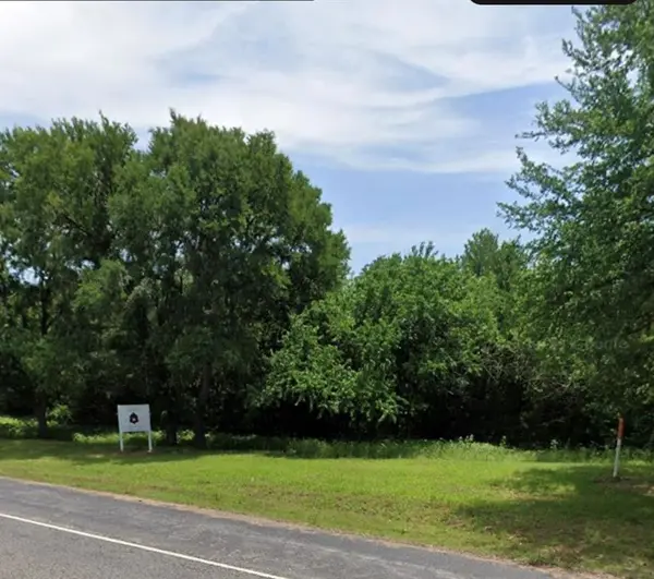 515 HAYES Street, Savoy, TX 75479