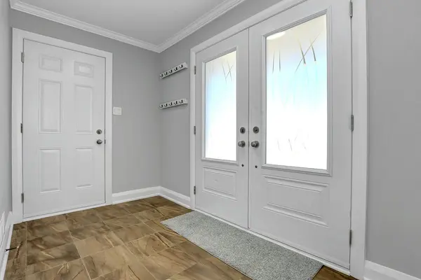 14 Yanik ST, The Nation, ON K0A 2M0