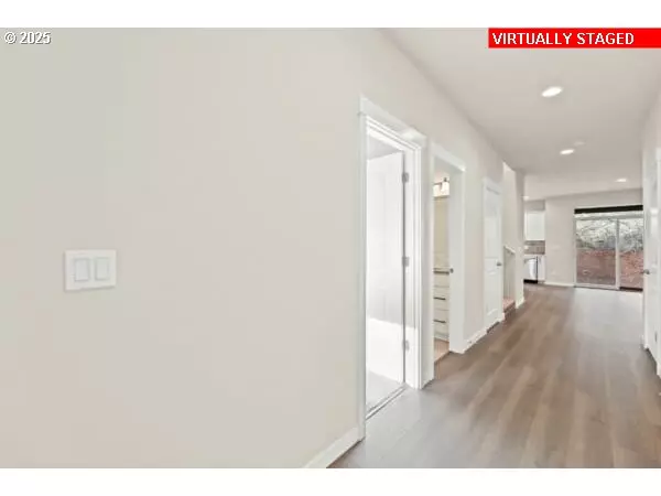 Happy Valley, OR 97086,10536 SE HERITAGE RD