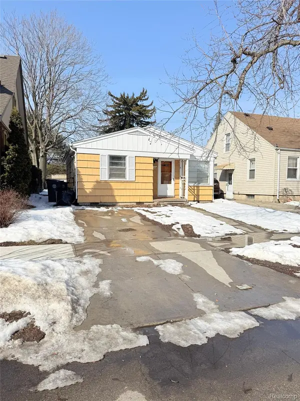 17633 Henry ST, Melvindale, MI 48122