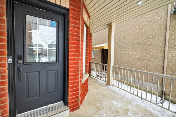 Brampton, ON L6P 2R3,112 Turquoise CRES
