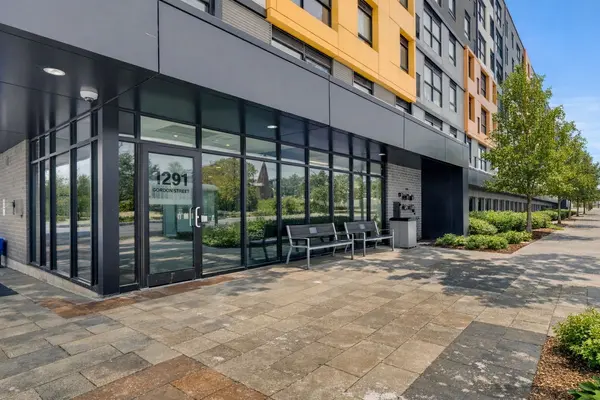 1291 Gordon ST #414, Guelph, ON N1L 0M5