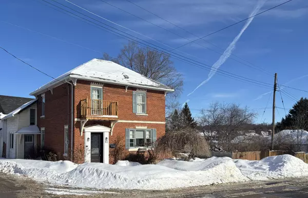 62 Mcgonigal ST E, Arnprior, ON K7S 1L7