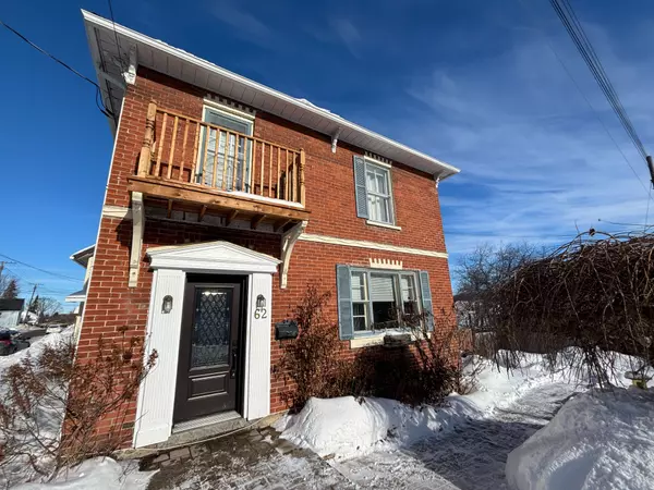 Arnprior, ON K7S 1L7,62 Mcgonigal ST E
