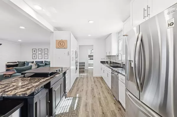 Fort Worth, TX 76116,1813 Ems Road W