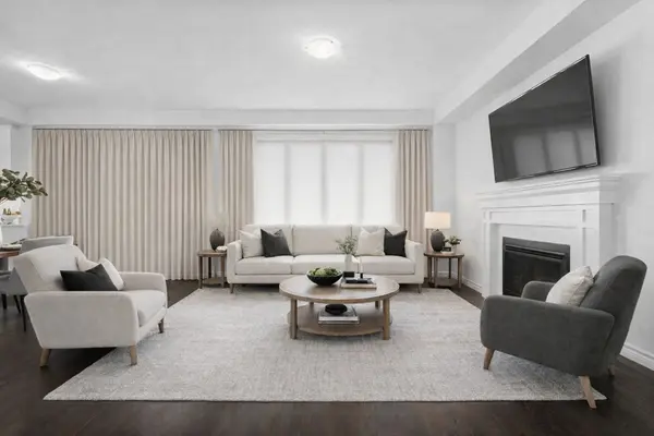 117 Merivale CT, Oshawa, ON L1H 8S4