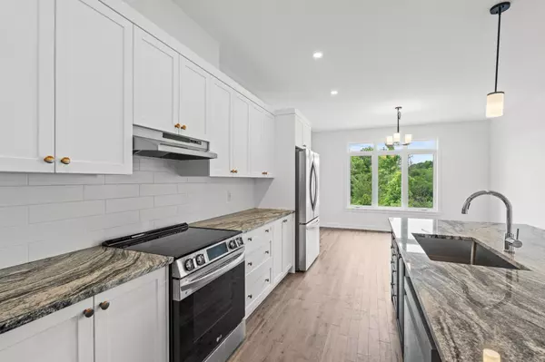 Brockville, ON K6V 0G8,1034 Turner DR