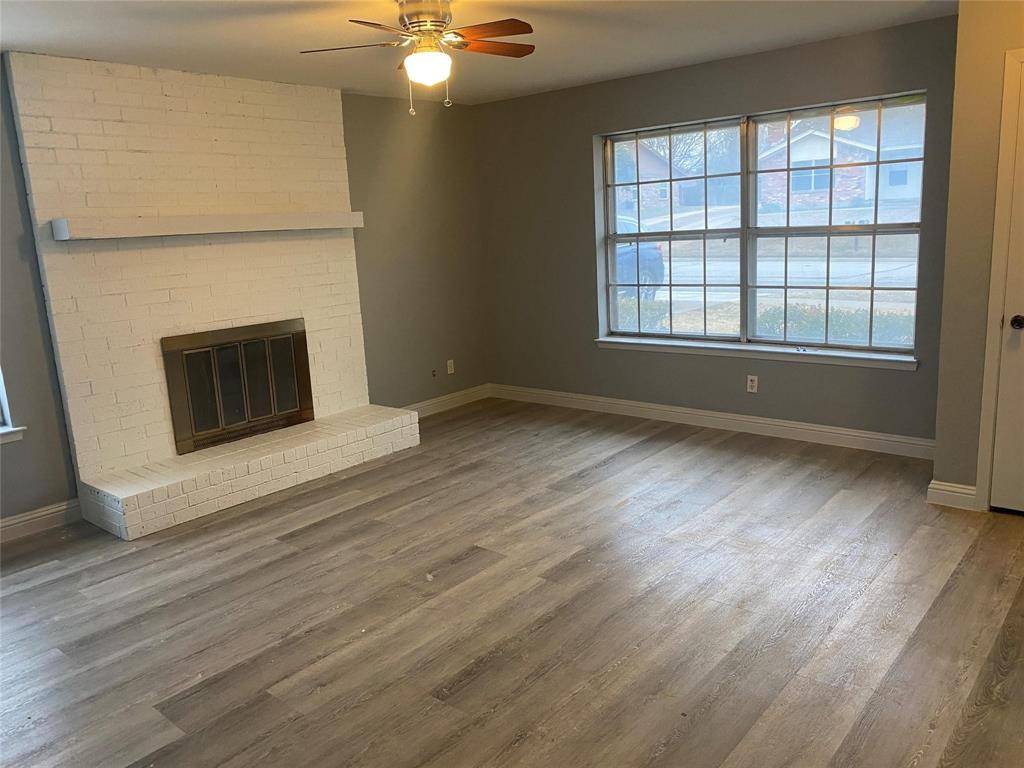 7035 Crosstimbers Lane, North Richland Hills, TX 76182