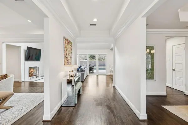 Dallas, TX 75230,7032 Lavendale Avenue